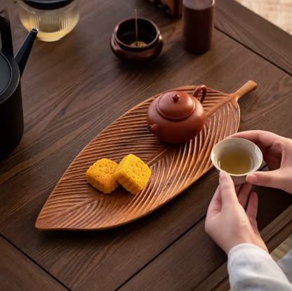 Wooden Walnut Leaf Serving