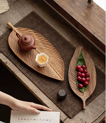 Wooden Walnut Leaf Serving