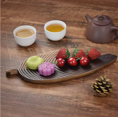 Wooden Walnut Leaf Serving